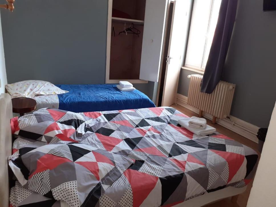 Le Fecamps Hotell Bolbec Exteriör bild
