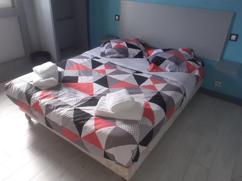 Le Fecamps Hotell Bolbec Exteriör bild