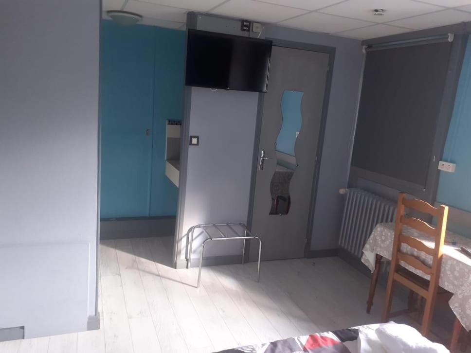 Le Fecamps Hotell Bolbec Exteriör bild