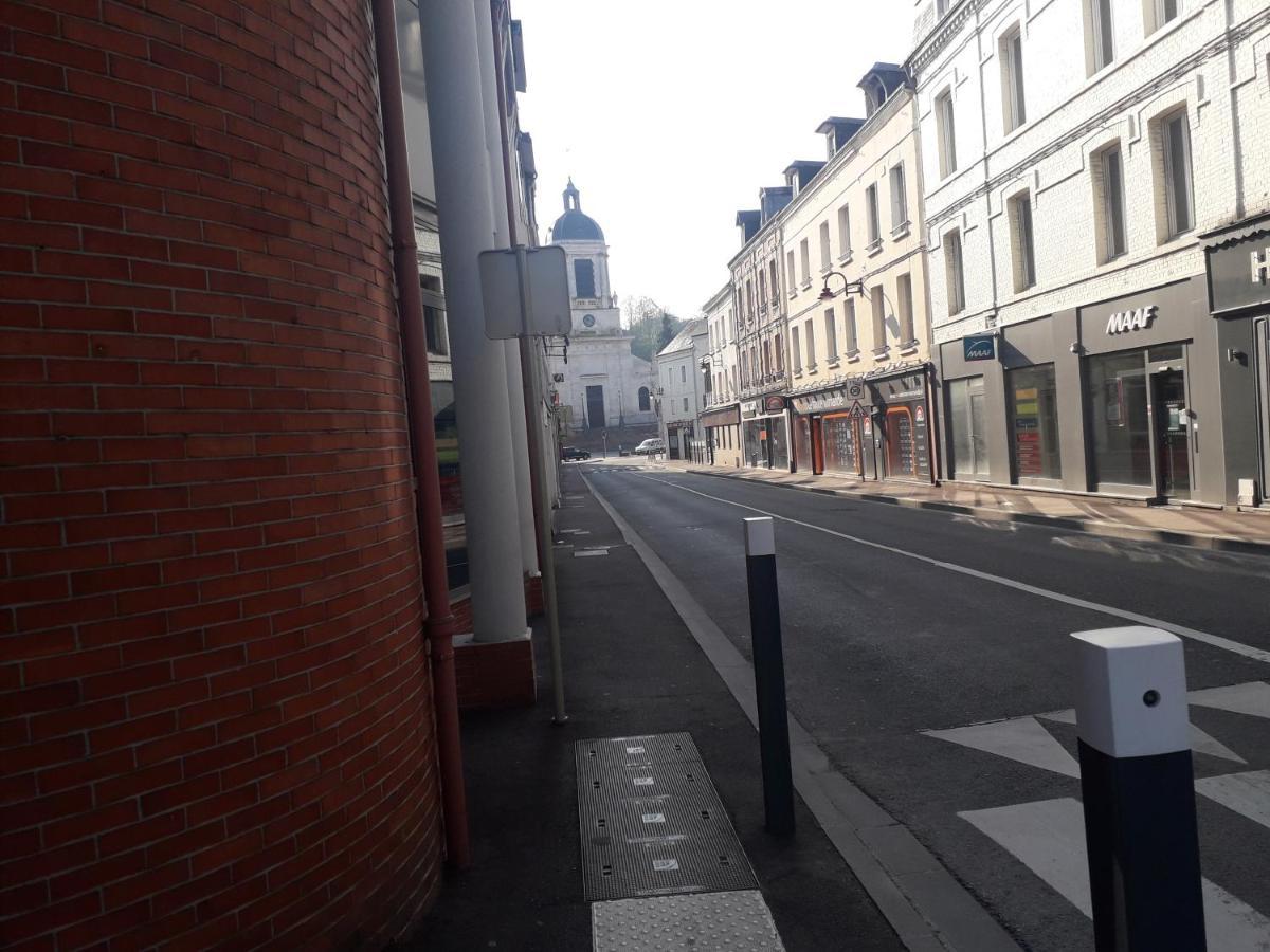 Le Fecamps Hotell Bolbec Exteriör bild